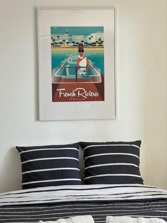 ואלאוריס Seafront - Beautiful Flat With Aircon And Comfortable Loggia מראה חיצוני תמונה