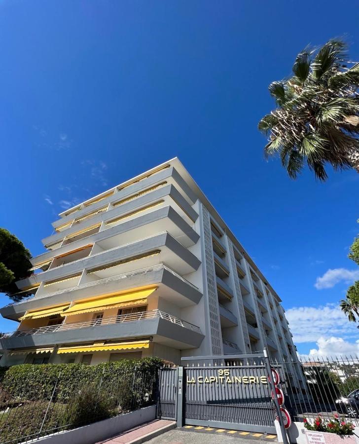 ואלאוריס Seafront - Beautiful Flat With Aircon And Comfortable Loggia מראה חיצוני תמונה